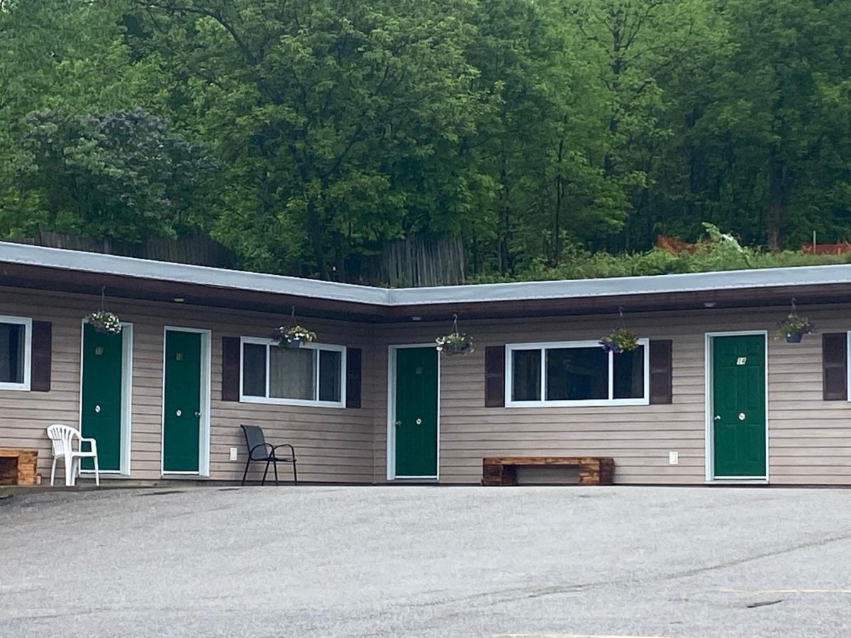 Silver Maple Motel Haliburton Exterior foto